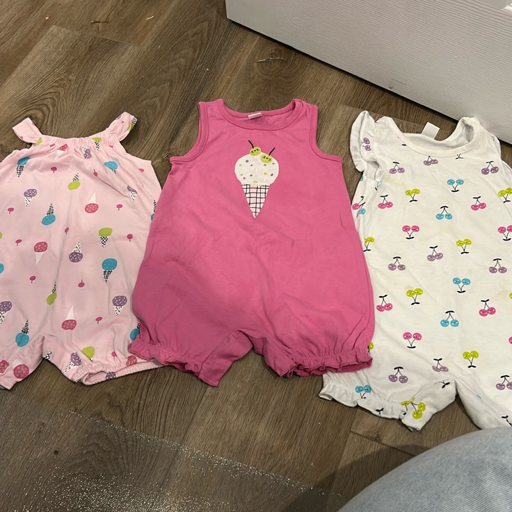 Petit Lem ice cream romper lot (2+1 piece) size 18m